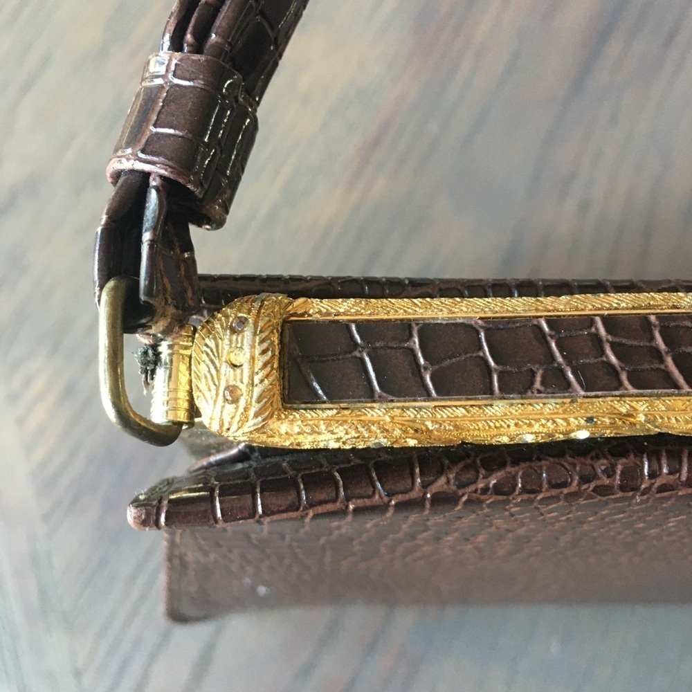 Vintage Handbag Chocolate Brown Croc Pattern with gold tone trim by After Five - Picture 3 of 16